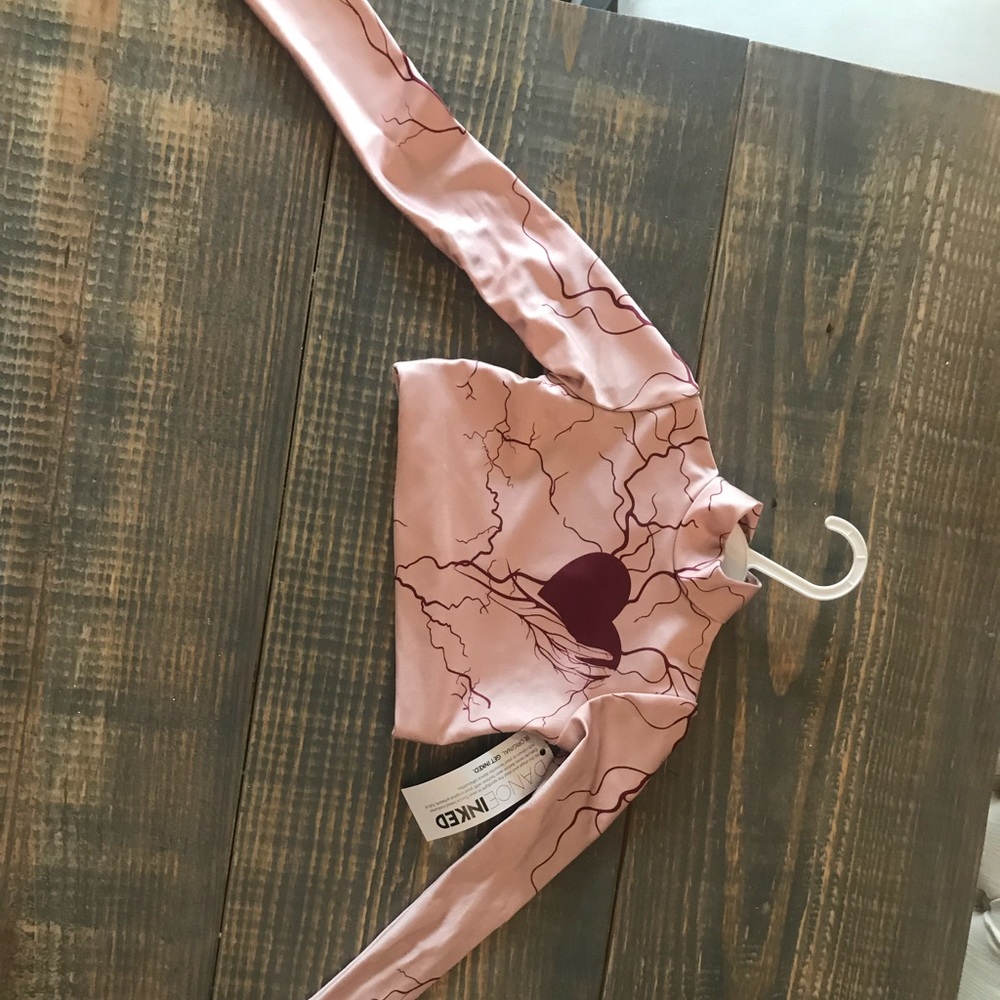 Dance Costumes - Picture 2 of 7
